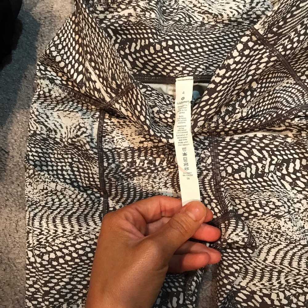 Lululemon align brown and white printed leggings